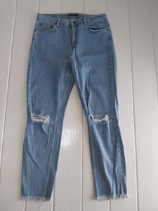 40 RUT & CIRCLE jeans