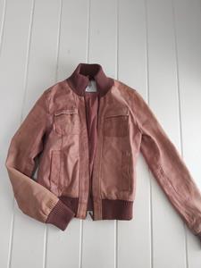 36 ONLY leather -CH