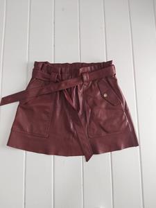 40 ZARA bordeaux -HN