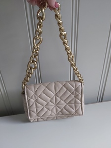 38 ZARA handtas -SU