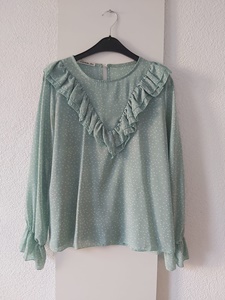 38 TYPICAL JILL pastel