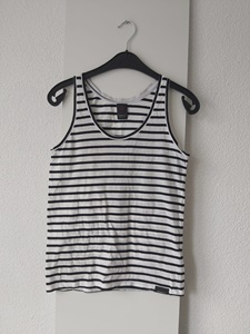 36 PENN & INK top -RR