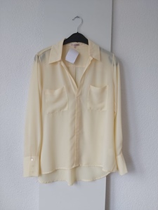 38 EsQUALO butter yellow nieuw