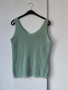 38 TYPICAL JILL top -LH