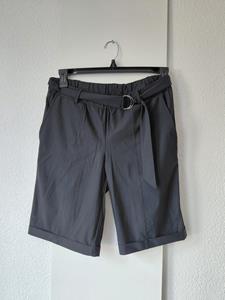 38 & CO WOMAN travel short -LH