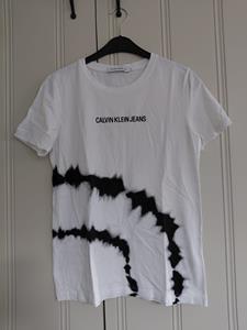 36/38 CALVIN KLEIN t-shirt -NB