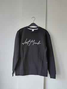 S LOST MINDS black -ND