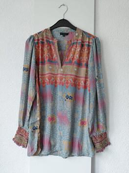 36/38 BINDI top batik -TS
