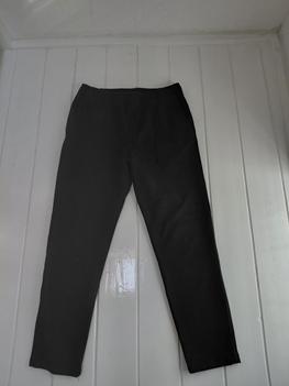 38/M ZARA black -NS