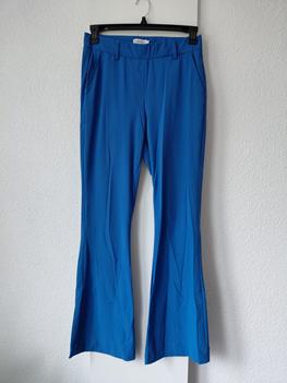 40 NICOLETTE KLUIJVER flared -GW