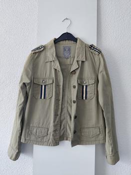 38 GEISHA khaki- gratis