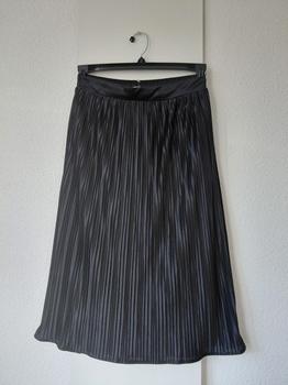 38 DISTRIKT black -BAK