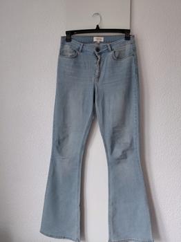 36/38 FABIENNE CAHPOT eva flared