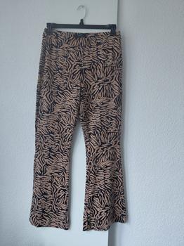 40 VERO MODA flared print -KR