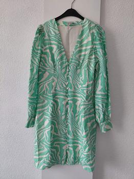 38 YAS dress green -HEE