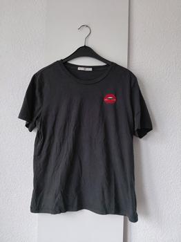 38/40 AMERICA TODAY kiss -NM