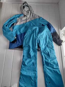 36 QUICKSILVER ski pak -KS