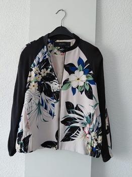 36 ZARA jacket bloem -PK
