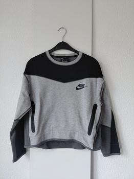 36/38 NIKE crop sweat -HN 