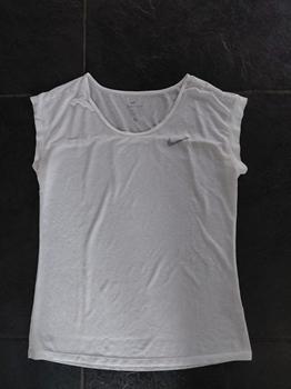 36 NIKE sport wit -HB