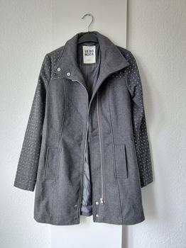 36 VERO MODA jas studs -TS