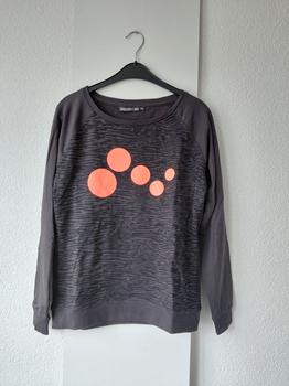 38 ONLY PLAY sweater