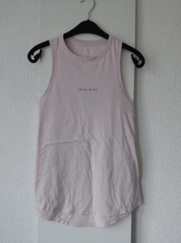 38 NIKE lichtroze top
