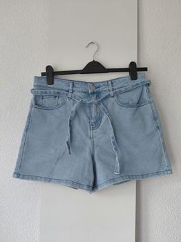 40 M&X short -NM