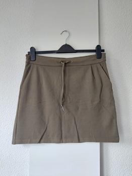 40 VERO MODA rokje -BEE