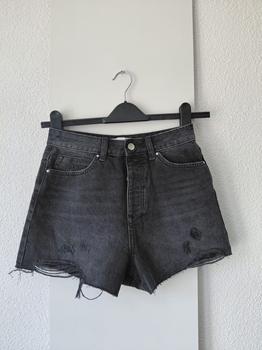 36 ZARA black short -HB