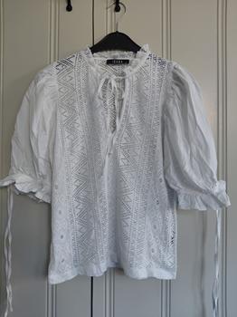 36 IBANA broderie -RR
