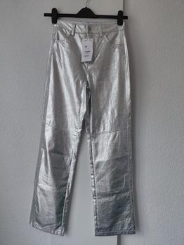 36 BERSHKA zilver -KLE