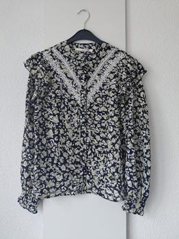 36 AAIKO ruffle blouse -KLE